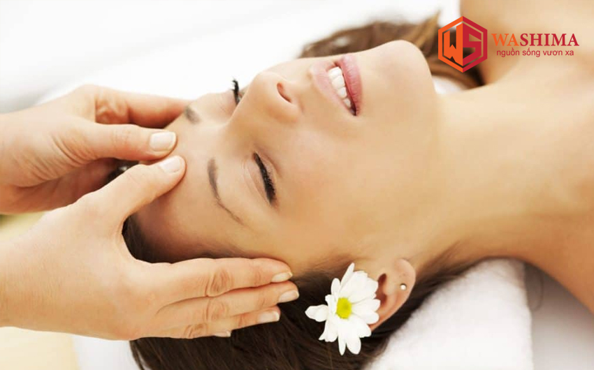 massage giúp xoa dịu cơn đau và thư giãn tinh thần