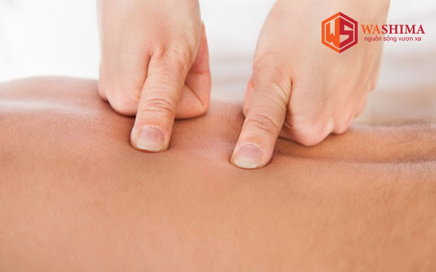 Phương pháp Massage Shiatsu có nghĩa là "áp lực ngón tay"