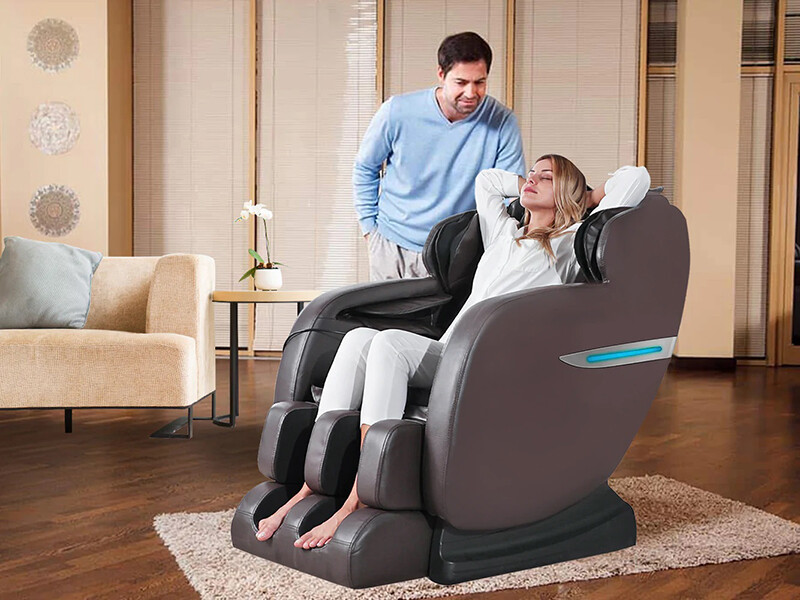 tại sao một số người sử dụng ghế massage lại bị đau 