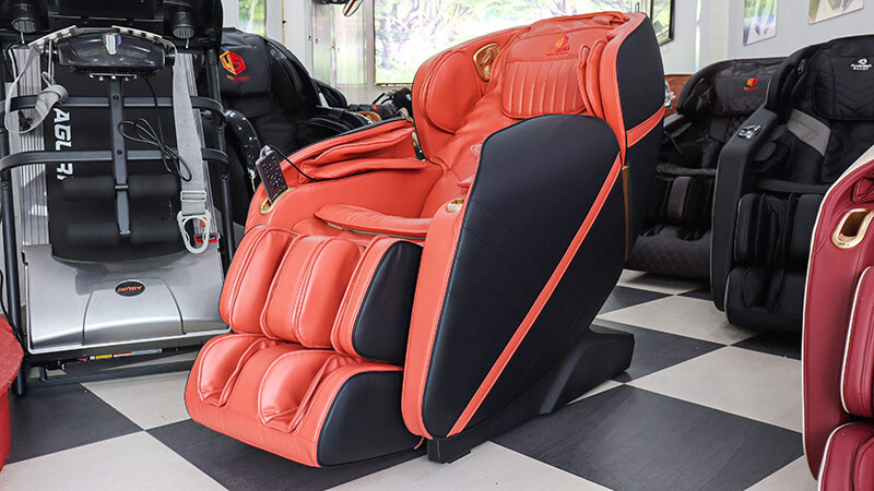 Ghế massage màu đỏ hợp với ngưởi tuổi Sửu mệnh Hỏa